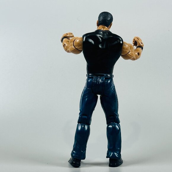 Jakks Pacific WWE WWF Wrestlers set of 2  Bradshaw & Faarooq APA Action Figures - Picture 4 of 11